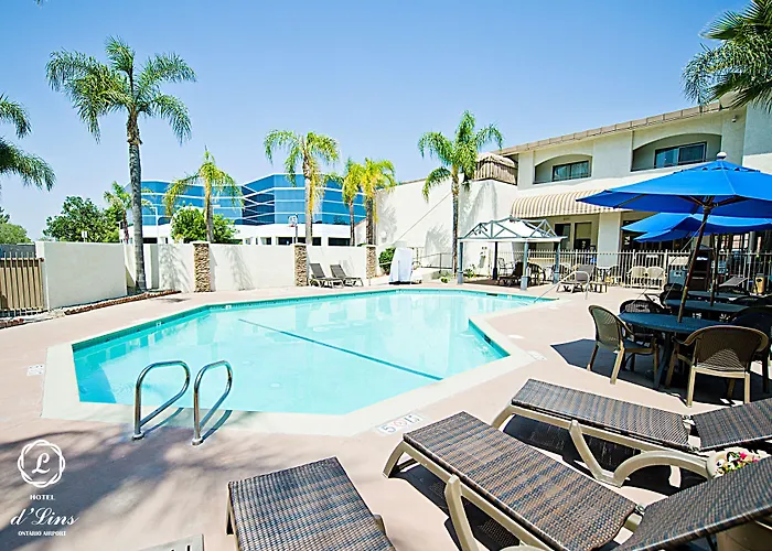 Hotel D'Lins Ontario Airport